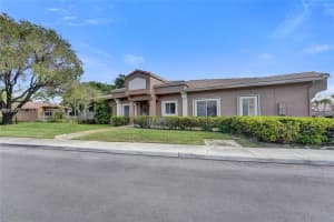 10131 Lombardy Dr, Tamarac, FL 33321, - MLS#A12007207