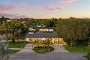 8625 Sw 147th St, Palmetto Bay