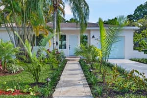 1250 NE 133rd St, North Miami, FL 33161, - MLS#A12007241