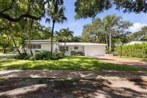 600 Santurce Ave, Coral Gables, FL 33143, - MLS#A12007242