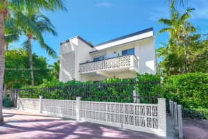 428 Collins Ave APT 4, Miami Beach, FL 33139, - MLS#A12007248