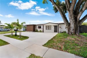 7051 Tyler St, Hollywood, FL 33024, - MLS#A12007257