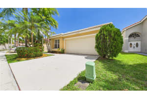 17626 SW 20th St, Miramar, FL 33029, - MLS#A12007276