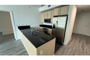 79 Sw 12th St 2509-s, Miami