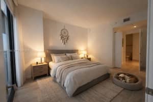 55 Sw 9th St 1809, Miami