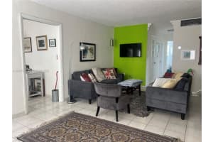 1820 James Ave 4e, Miami Beach