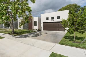 1515 SW 40th Terrace, Fort Lauderdale, FL 33317, - MLS#A12007325