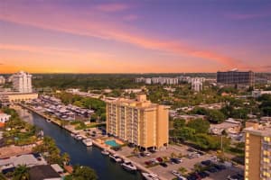 2000 Ne 135th St Ph, North Miami