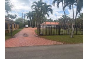 7090 SW 62nd St #0, Miami, FL 33143, - MLS#A12007343