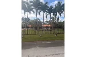 7090 SW 62nd St #0, Miami, FL 33143, - MLS#A12007343