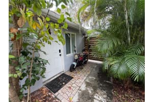 1823 SW 22nd St, Fort Lauderdale, FL 33315, - MLS#A12007351