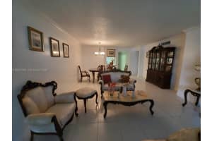 1750 NE 191st St Apt 105-1, Miami, FL 33179, - MLS#A12007369