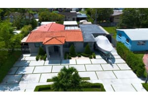 4210 W 6th Ave, Hialeah