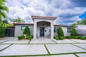 4210 W 6th Ave, Hialeah, FL 33012, - MLS#A12007417