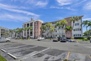 455 Paradise Isle Blvd APT 104, Hallandale Beach, FL 33009, - MLS#A12007422