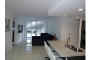 7825 Nw 107th Ave 221, Doral