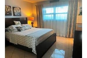 5300 Washington St APT H137, Hollywood, FL 33021, - MLS#A12007474