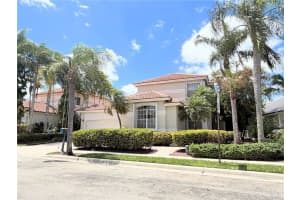 1510 W Lacosta Dr W, Pembroke Pines