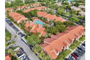 15560 Sw 104th Ter 6112, Miami