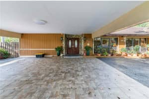 10651 SW 27th St, Davie, FL 33328, - MLS#A12007482