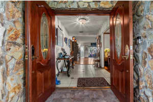 10651 SW 27th St, Davie, FL 33328, - MLS#A12007482