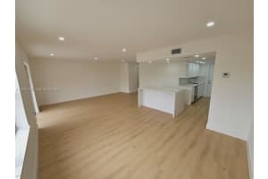 17911 NW 68th Ave APT O208, Hialeah, FL 33015, - MLS#A12007496