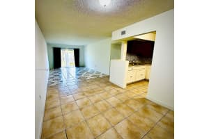 3700 NW 21st St APT 109, Lauderdale Lakes, FL 33311, - MLS#A12007504