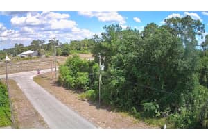 3103 45th St Sw Lehigh Acres, FL 33976 - MLS#A12007505