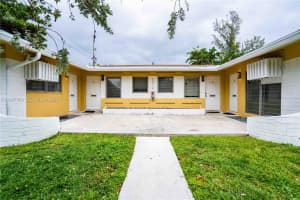 1812 NE 20th Ave #1, Fort Lauderdale, FL 33305, - MLS#A12007508