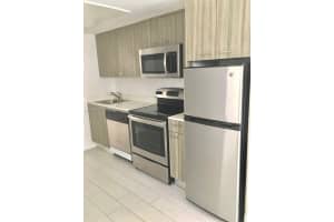 740 Meridian Ave Apt 17, Miami Beach, FL 33139, - MLS#A12007517