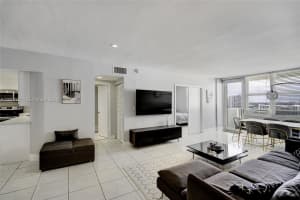 3725 S Ocean Dr APT 1519, Hollywood, FL 33019, - MLS#A12007521
