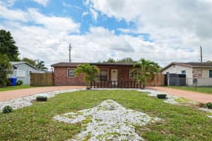 6870 Thomas St, Hollywood, FL 33024, - MLS#A12007528