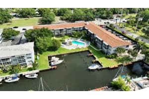 900 Sw 12th St 110, Fort Lauderdale