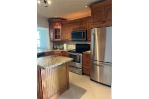 6805 NW 75th St, Tamarac, FL 33321, - MLS#A12007561