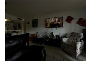 5201 NW 7th St APT 104, Miami, FL 33126, - MLS#A12007568