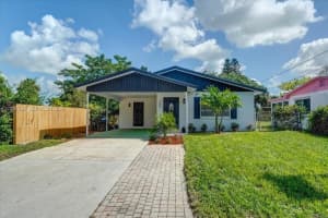 1480 W 36th St, Riviera Beach