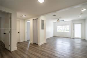 725 81st St #2, Miami Beach, FL 33141, - MLS#A12007668