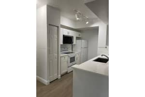 2500 Centergate Dr APT 104, Miramar, FL 33025, - MLS#A12007704