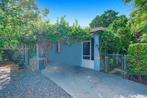 621 S 24th Ave, Hollywood, FL 33020, - MLS#A12007718