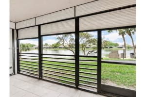 1101 Colony Point Cir 101, Pembroke Pines