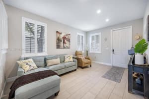 8070 NW 108th Pl, Miami, FL 33178, - MLS#A12007732