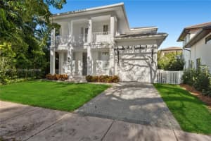 6901 Veronese St, Coral Gables, FL 33146, - MLS#A12007736