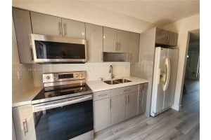 15250 SW 80th St APT 4, Miami, FL 33193, - MLS#A12007743