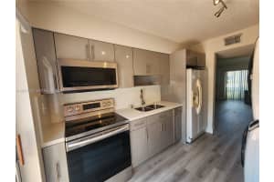 15250 SW 80th St APT 4, Miami, FL 33193, - MLS#A12007743