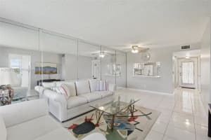 2793 NW 104th Ave APT 401, Sunrise, FL 33322, - MLS#A12007755
