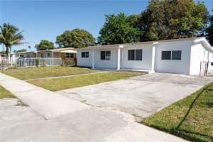 4000 NW 195th St, Miami Gardens, FL 33055, - MLS#A12007764