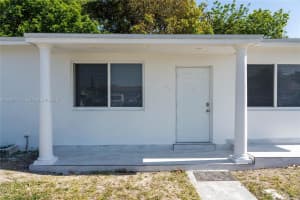 4000 NW 195th St, Miami Gardens, FL 33055, - MLS#A12007764