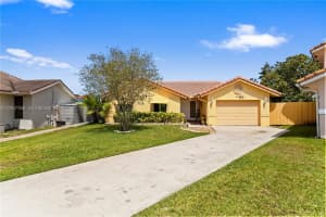 6450 SW 13th St, Plantation, FL 33317, - MLS#A12007766