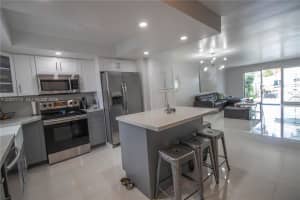 2117 NE 123rd St, North Miami, FL 33181, - MLS#A12007772