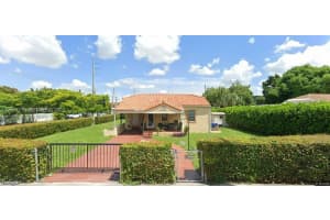 4289 Nw 5th St, Miami